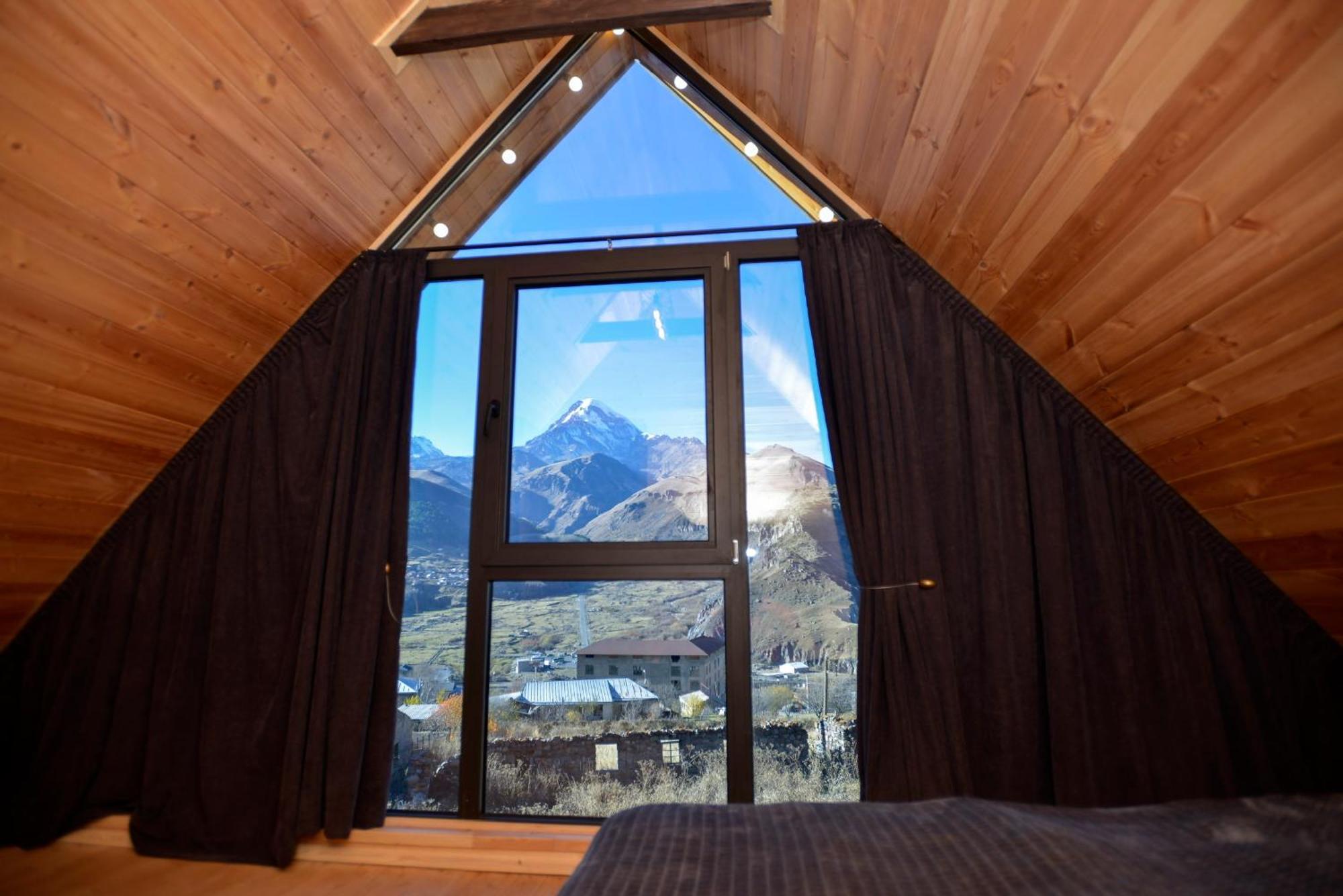 Villa Kazbegi Story Esterno foto